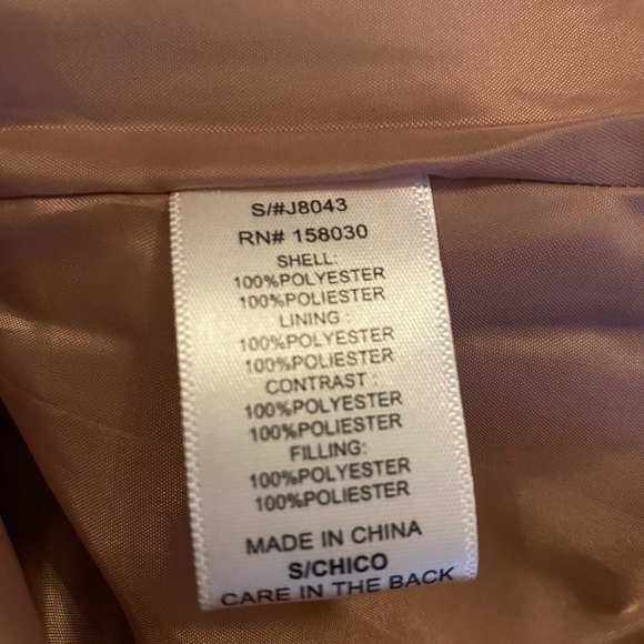 Quilted Puffer Jacket with Removable Hood. Size Small. - Picture 10 of 11